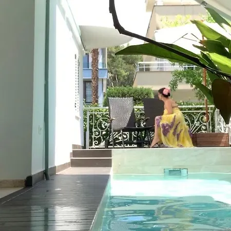 Dyrrahu With Pool & Sea Access