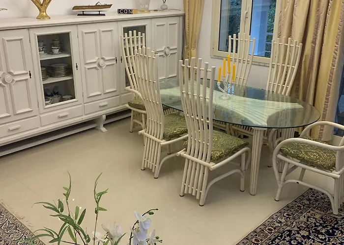 Dyrrahu Villa Golem (Tirana)